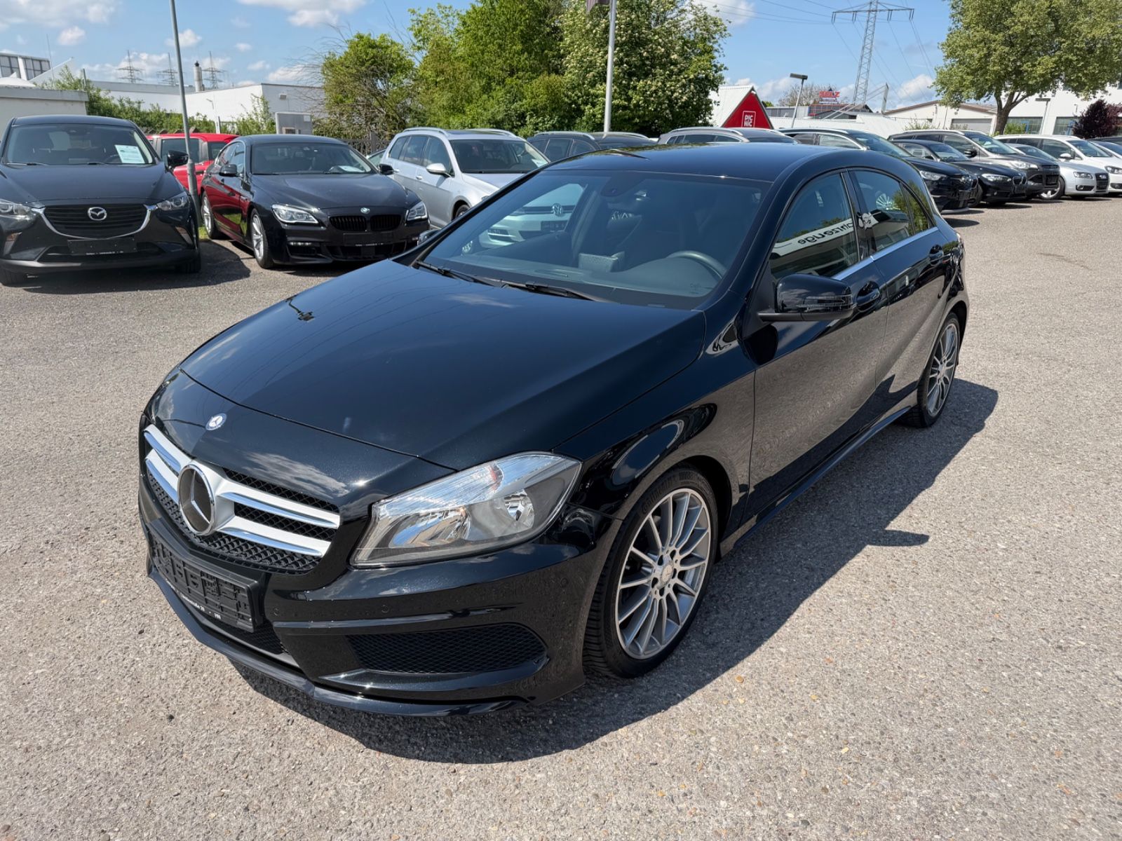 MERCEDES-BENZ A180 BlueEfficie AMG-Line LED 2.Hand PDC 57 Tkm