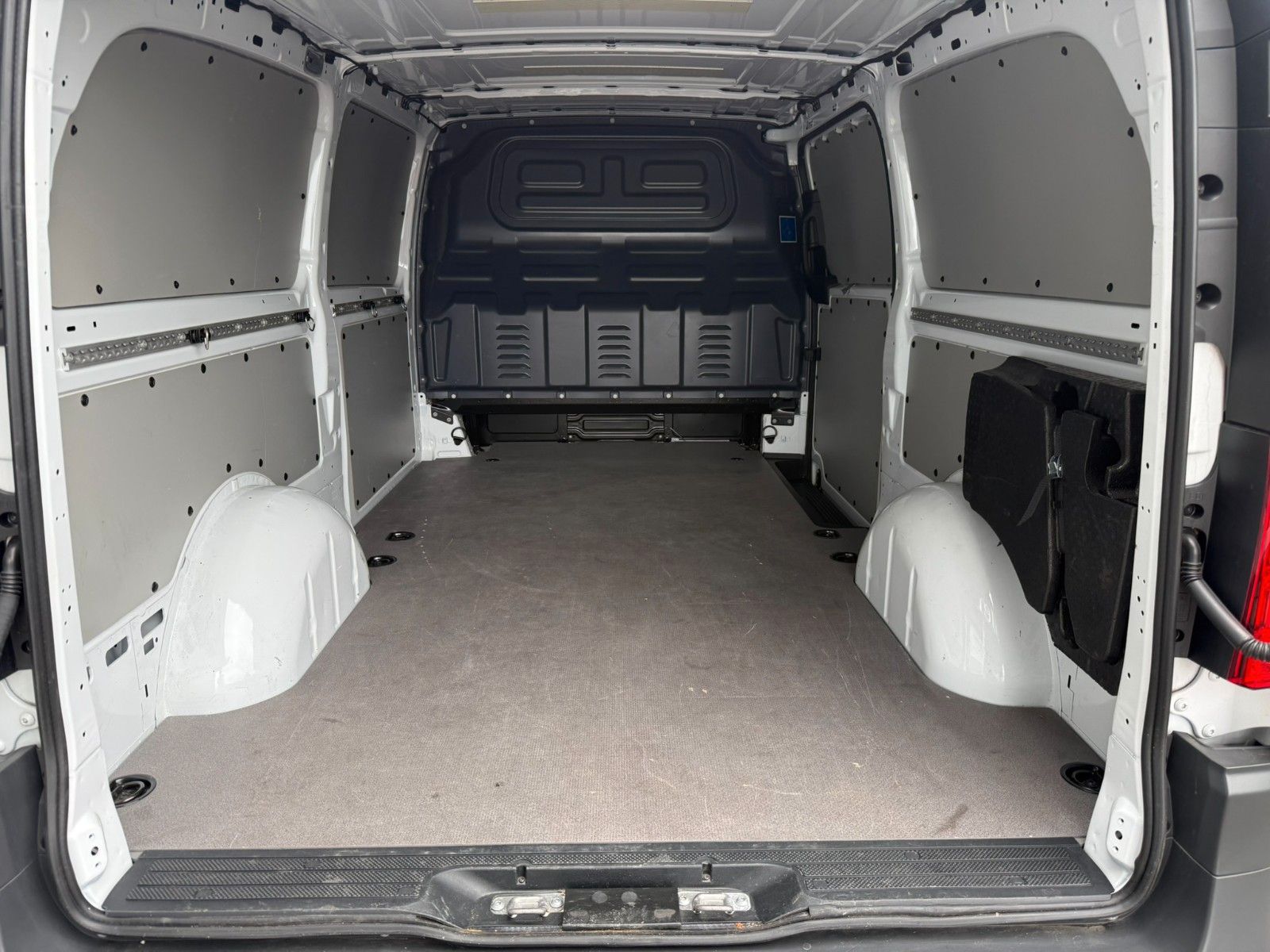 Fahrzeugabbildung Mercedes-Benz Vito 116 CDI Extral Klima Kamera AHK