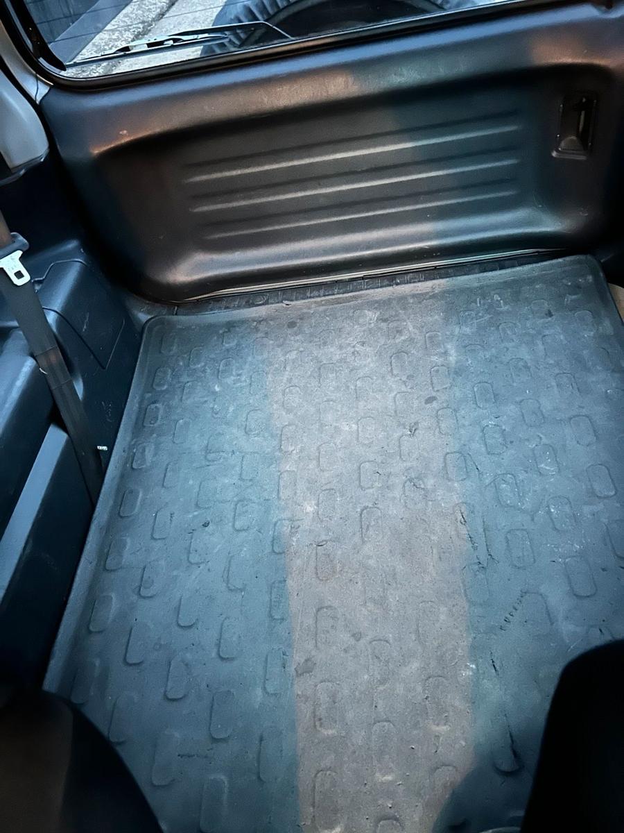 Suzuki Jimny 2005 — photo 9