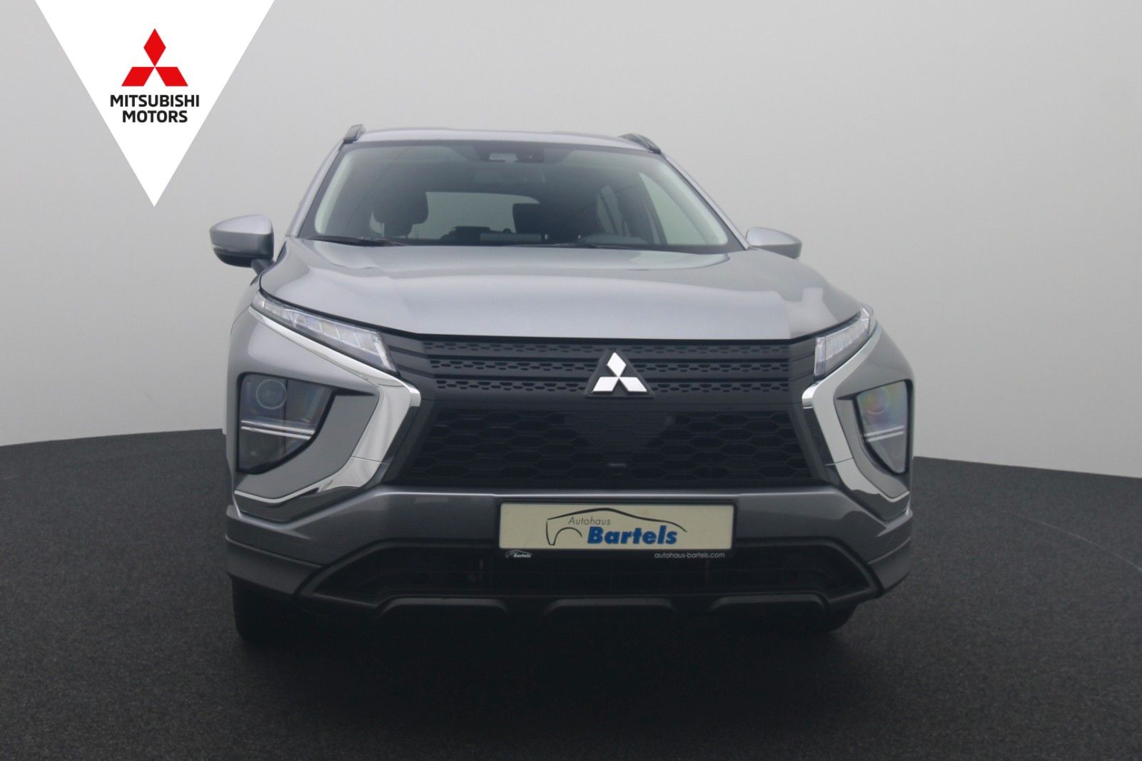 Fahrzeugabbildung Mitsubishi Eclipse Cross Plug-in Hybrid 2.4 Basis 4WD