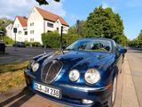 Jaguar S-Type V8 - - blaue Jaguar S-Type