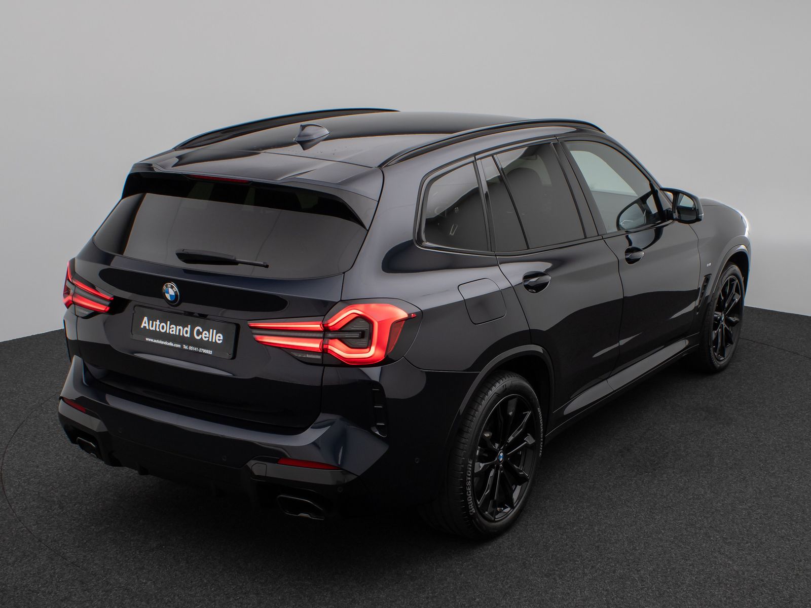 Fahrzeugabbildung BMW X3 M40i  Kamera Laser HUD DAB H/K ACC Komfort