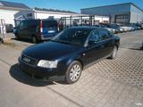Audi A6 3.0 tiptronic quattro - Audi A6 aus 2002: 3.0