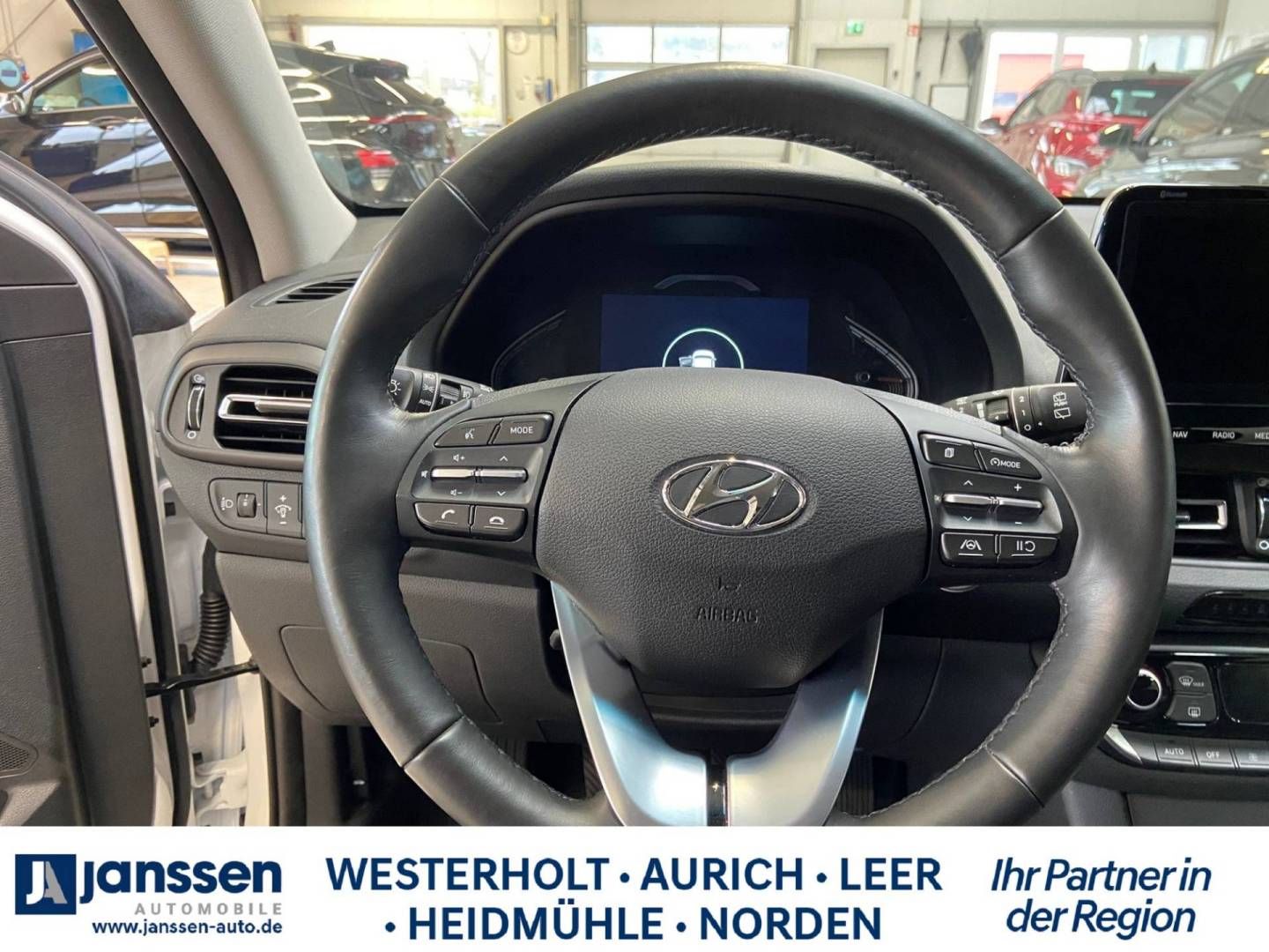 Fahrzeugabbildung Hyundai i30 FL 5-Türer TREND