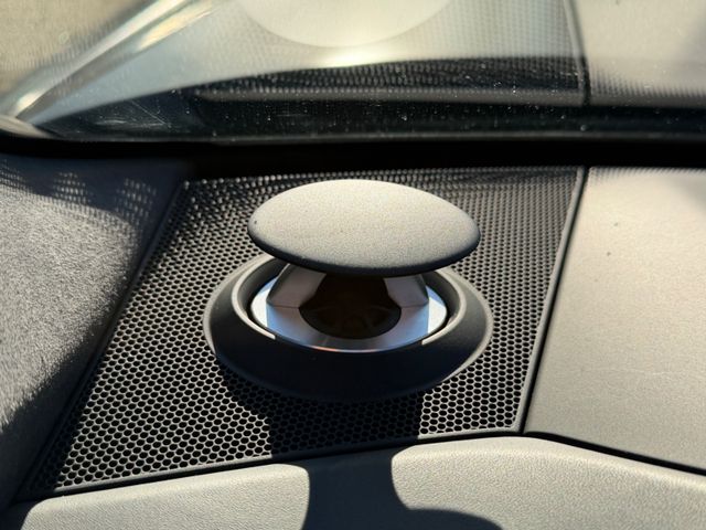 Fahrzeugbild 33