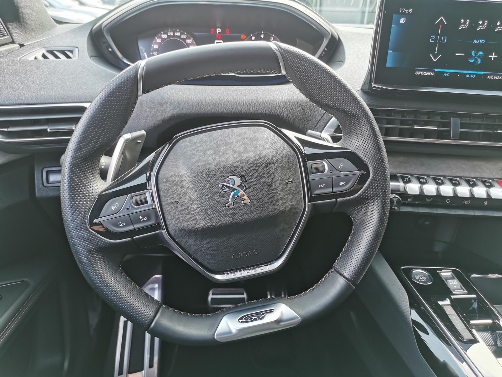 Fahrzeugabbildung Peugeot 3008 1.2 PureTech 130 GT