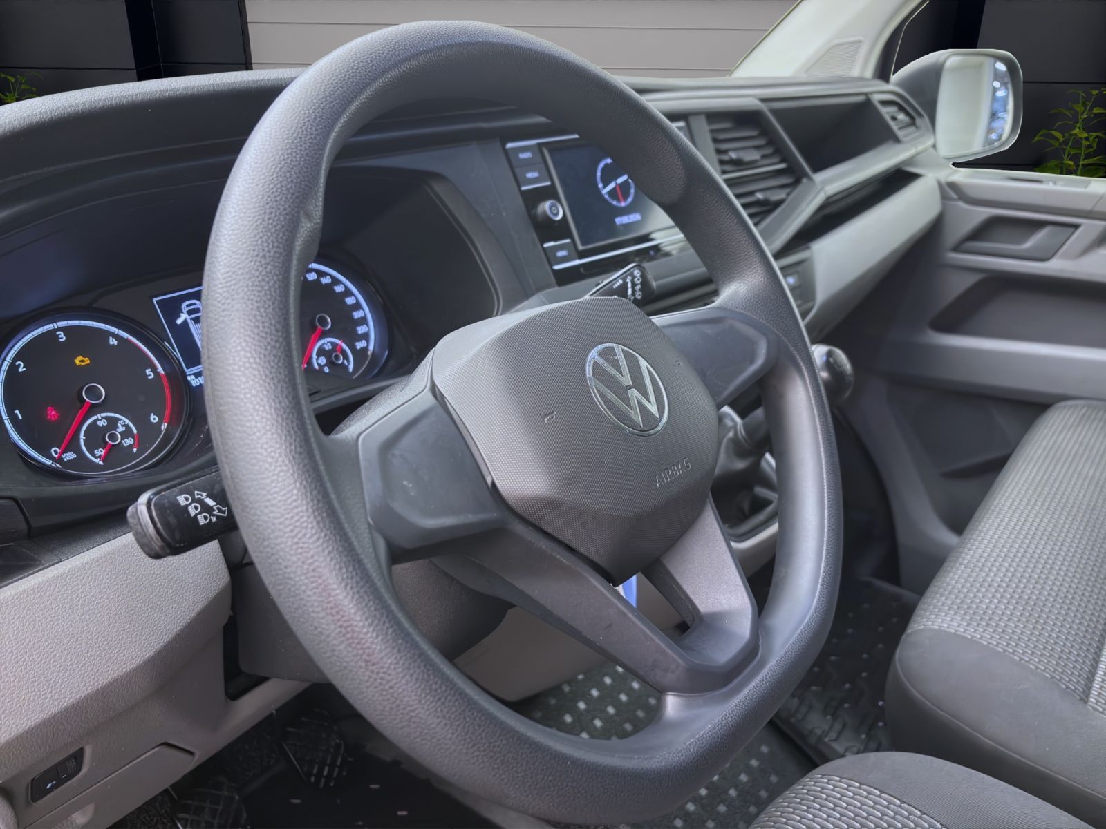 Volkswagen T6 Kombi - Bild 11