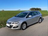 Opel Astra Sports Tourer 1.7 CDTI *STANDHEIZUNG* - Opel Astra mit Diesel-Antrieb: Kombi, Euro4, 1.7
