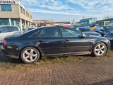 Audi A8 3.0 TDI quattro Leder Facelift - Audi A8: Facelift
