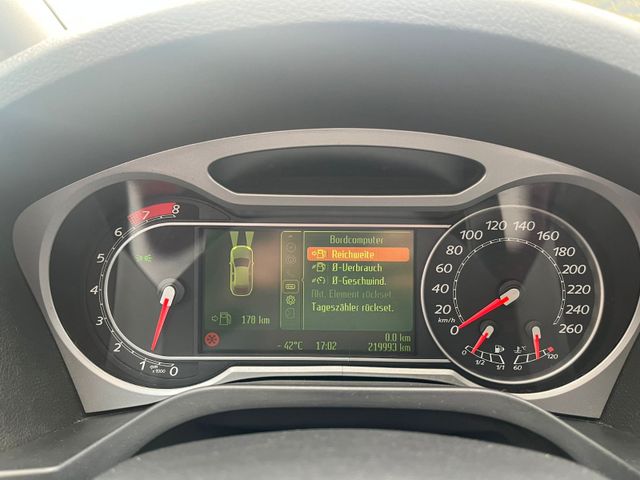 Ford S-Max S-MAX Titanium*TÜV/07-2027* Bild 16
