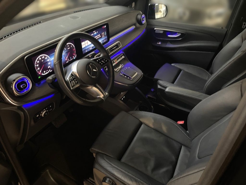 Fahrzeugabbildung Mercedes-Benz V 300 AVG extralang 8 Sitze Standhzg.EASY-PACK