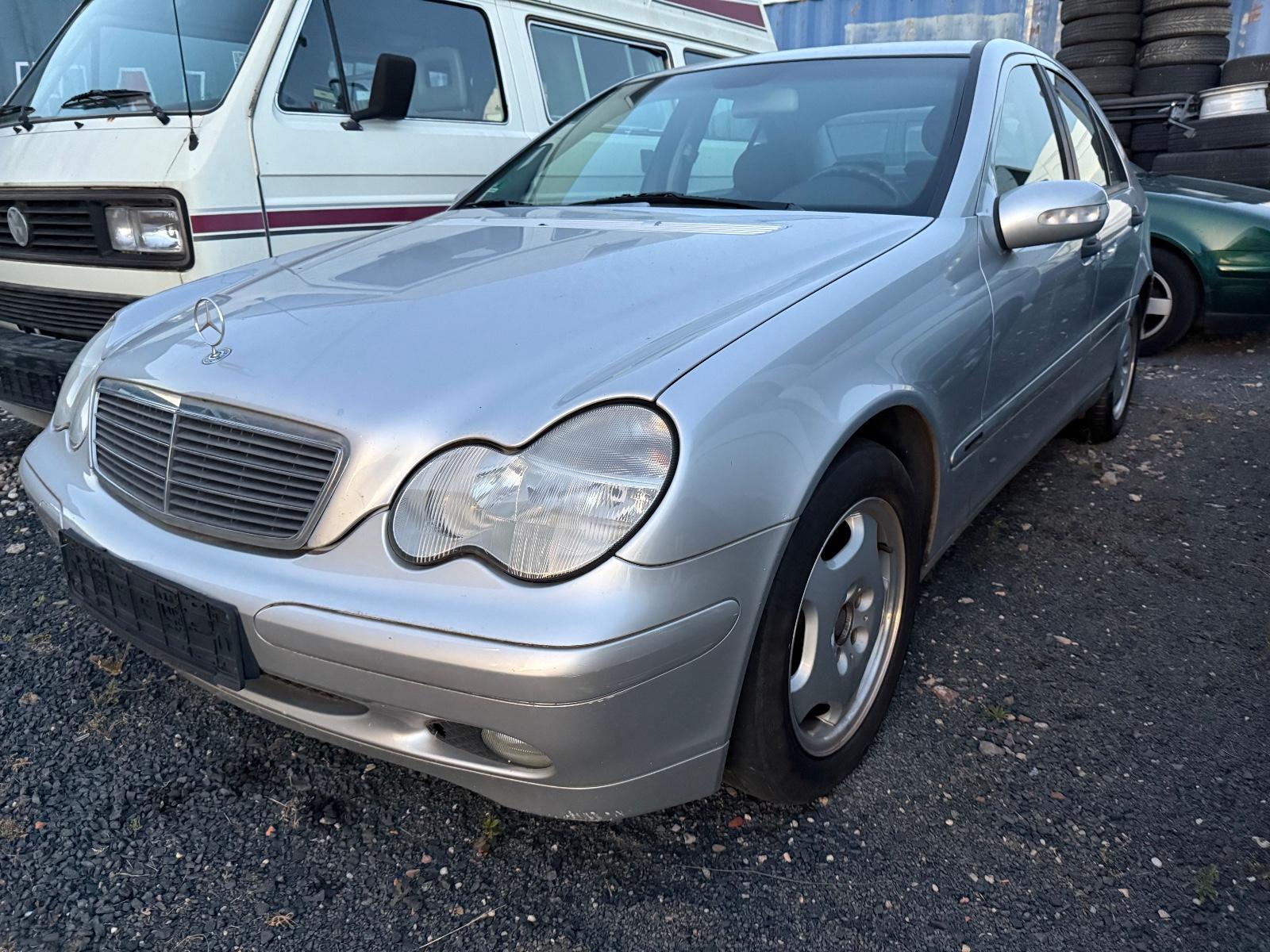 Mercedes-Benz C 180 C -Klasse Lim. C 180 Kompressor Aut/Klima