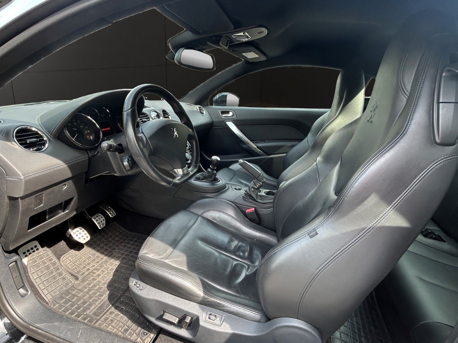 Fahrzeugabbildung Peugeot RCZ 200 Klimaaut/el Ledersitze/Shz/Xenon/