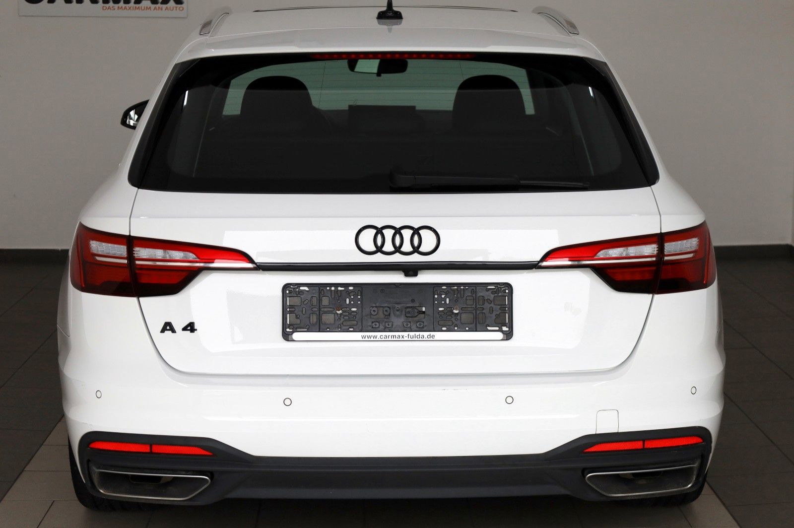 Fahrzeugabbildung Audi A4 Avant 35 TFSI Navi,LED,Panorama,Kamera,SR+WR