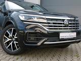 Volkswagen Touareg R-Line 4M AHK ACC 360° Leder Luft Panor. - Volkswagen Touareg: Luftfederung