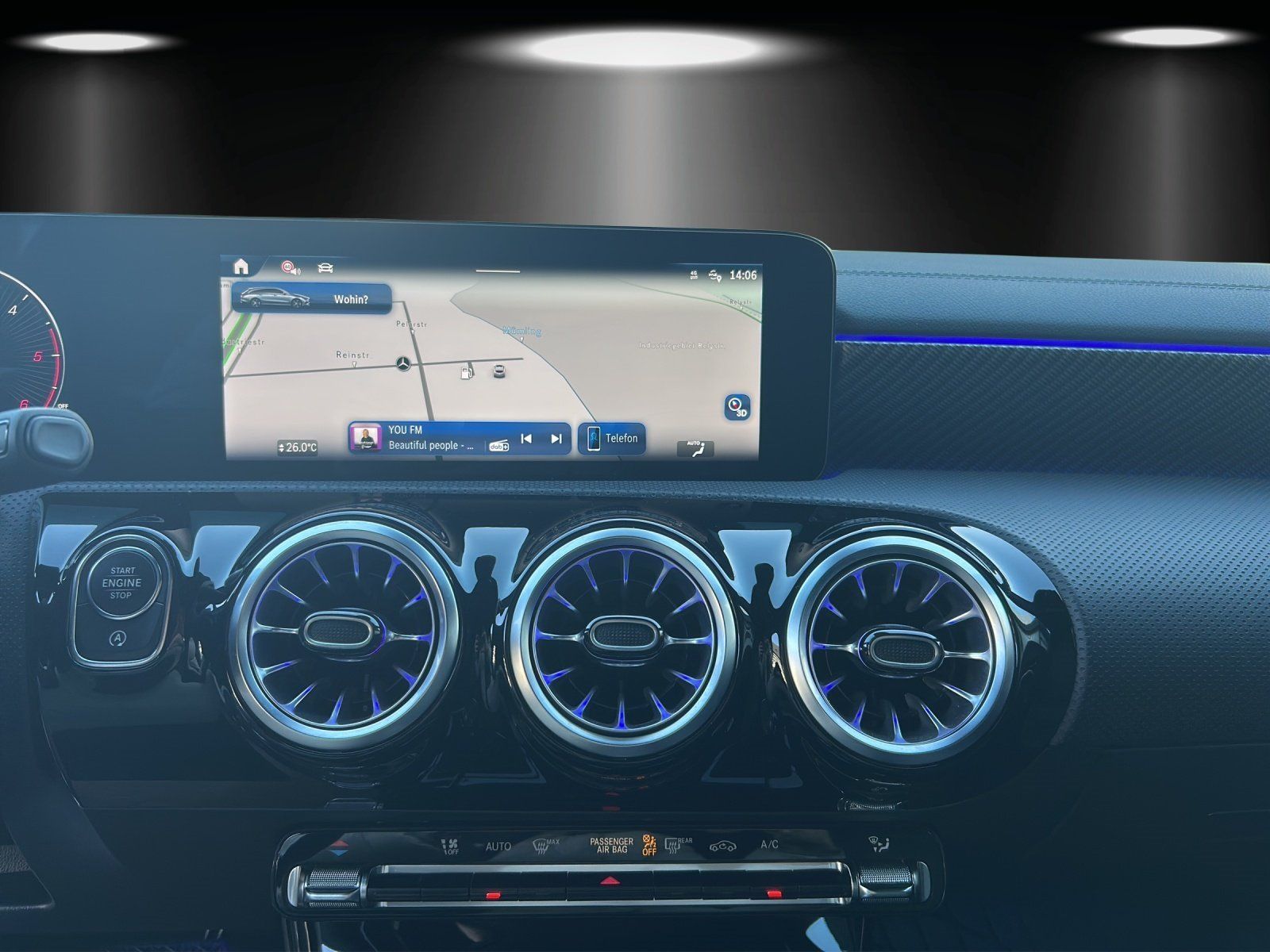 Fahrzeugabbildung Mercedes-Benz CLA220d SB Night DISTRO KeyGo AHK el.Heckkl MLED