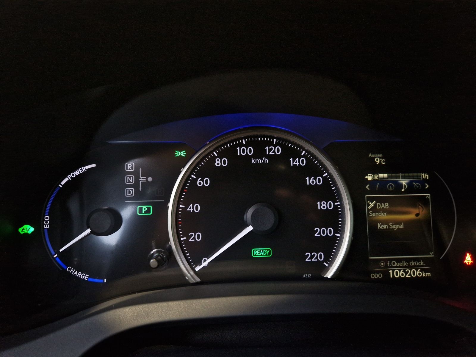 Fahrzeugabbildung Lexus CT200h Executive RFK LED NAVI ALU