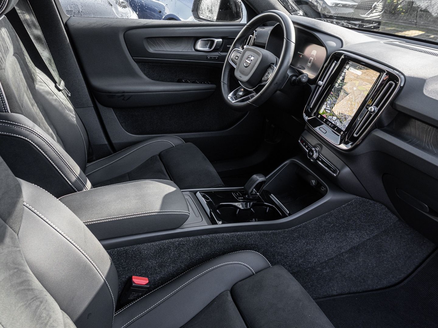 Volvo XC40 Ultimate Recharge Pure Electric AWD Twin St foto 5