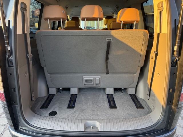 Fahrzeugabbildung Hyundai STARIA Signature 4WD 7-Sitzer +KLIMA+NAVI+SHZ+UV