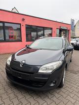 Renault Megane III Grandtour Dynamique // TÜV 05/27 - Renault Megane mit Benzin-Antrieb: Kombi, 2.0