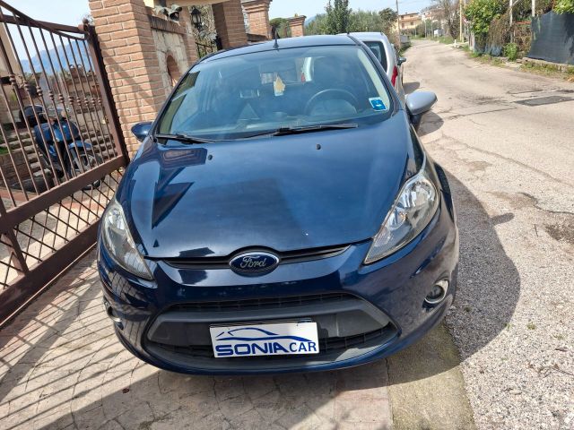 Ford Fiesta 1.4 TDCi 70CV 5 porte Titanium