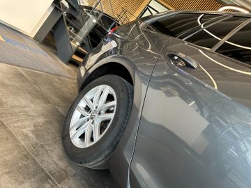 Volkswagen Golf VII Variant *Tempo*PDC*LED*Lenkradheizung*