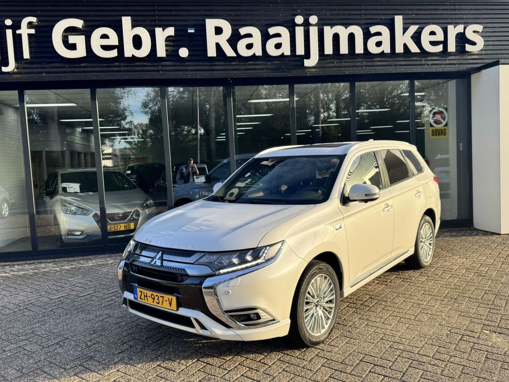 Image of Mitsubishi Outlander