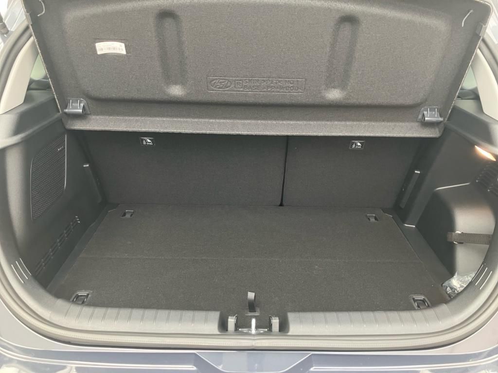 Fahrzeugabbildung Hyundai i20 1.0 T-GDI 6-MT Prime 4xSHZ KlimaA Navi KAM