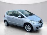 Mercedes-Benz A 180*Automatik*HU/AU Neu*Temp.*SHZ*AHK* - gebrauchte Mercedes-Benz A 180 aus dem Jahr 2011