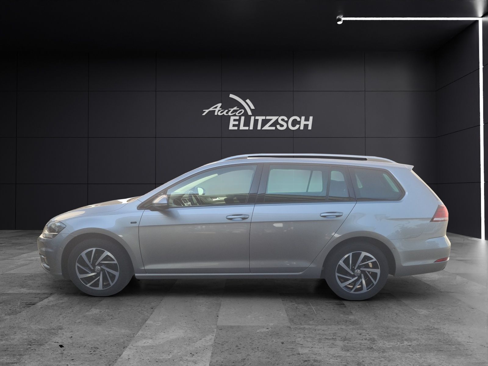 Fahrzeugabbildung Volkswagen Golf VII Variant TSI Join STH Navi Climatronic P