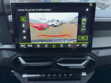 Dacia Bigster Journey TCe 140 PS mit Winter-Plus-Paket