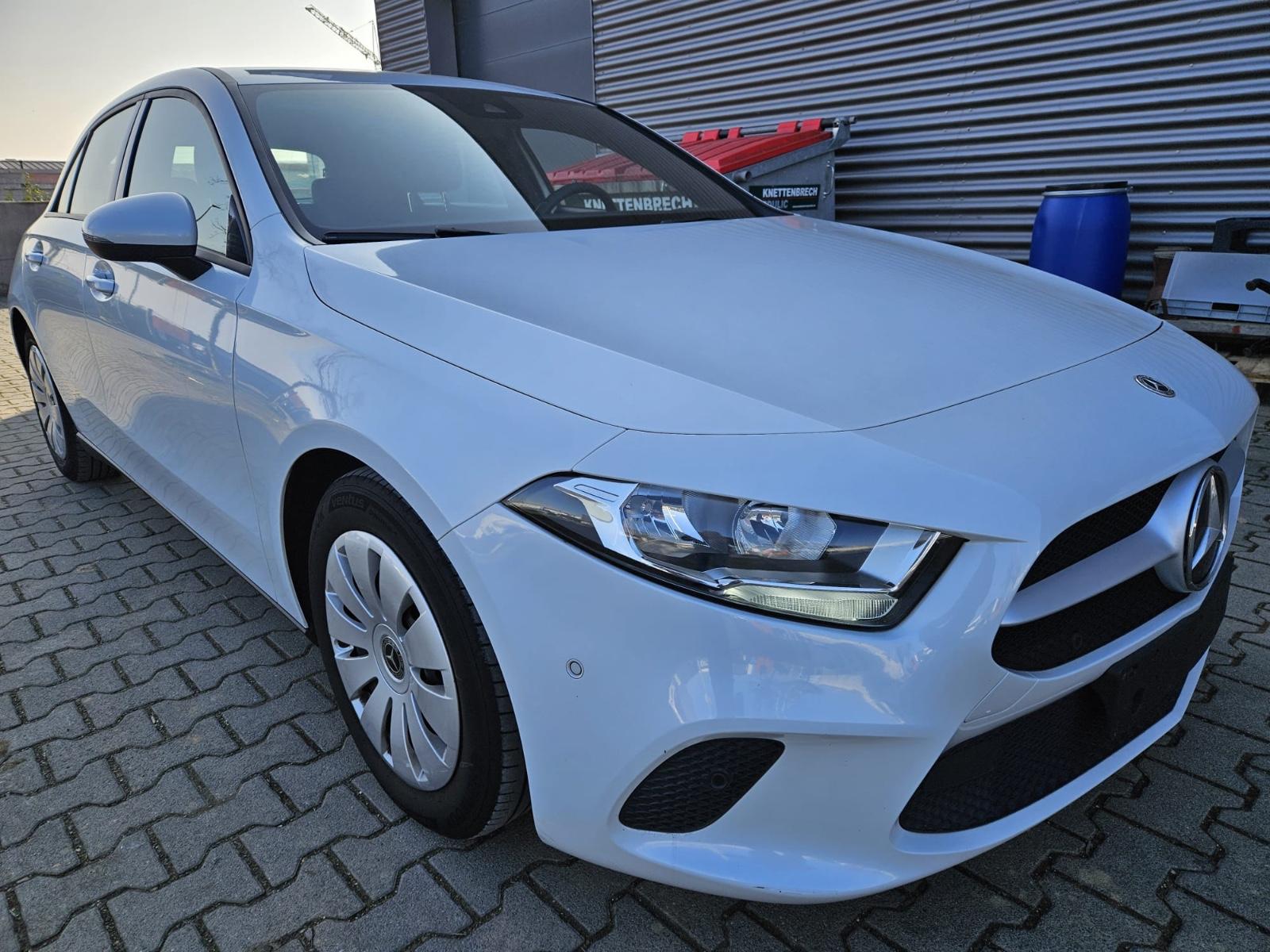 Mercedes-Benz A160 * NAVIGATION * PDC * COMFORT AGILITY