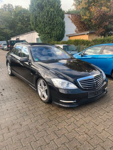 Mercedes-Benz S 400 S -Klasse Lim. S 400 Hybrid L AMG PAN VOLL