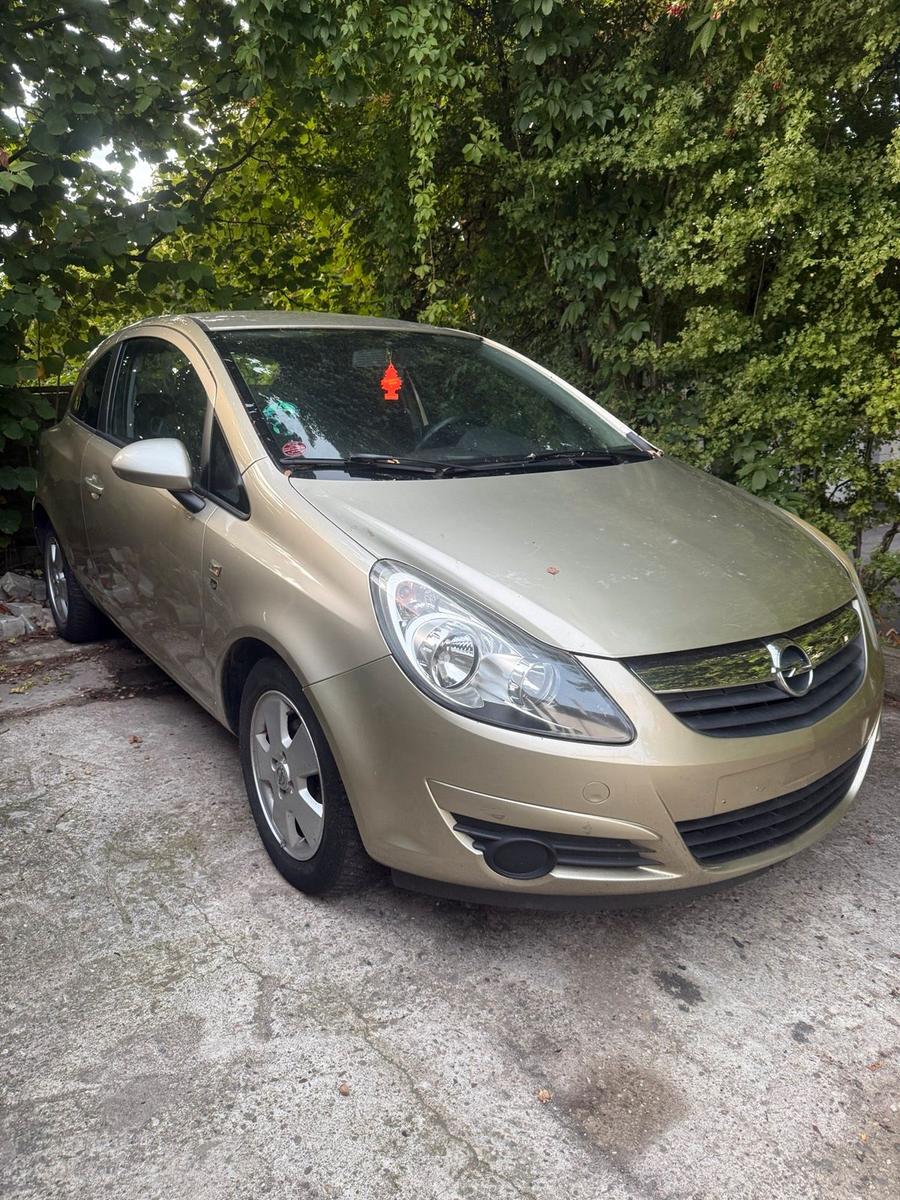 Opel Corsa 2010 — photo 5
