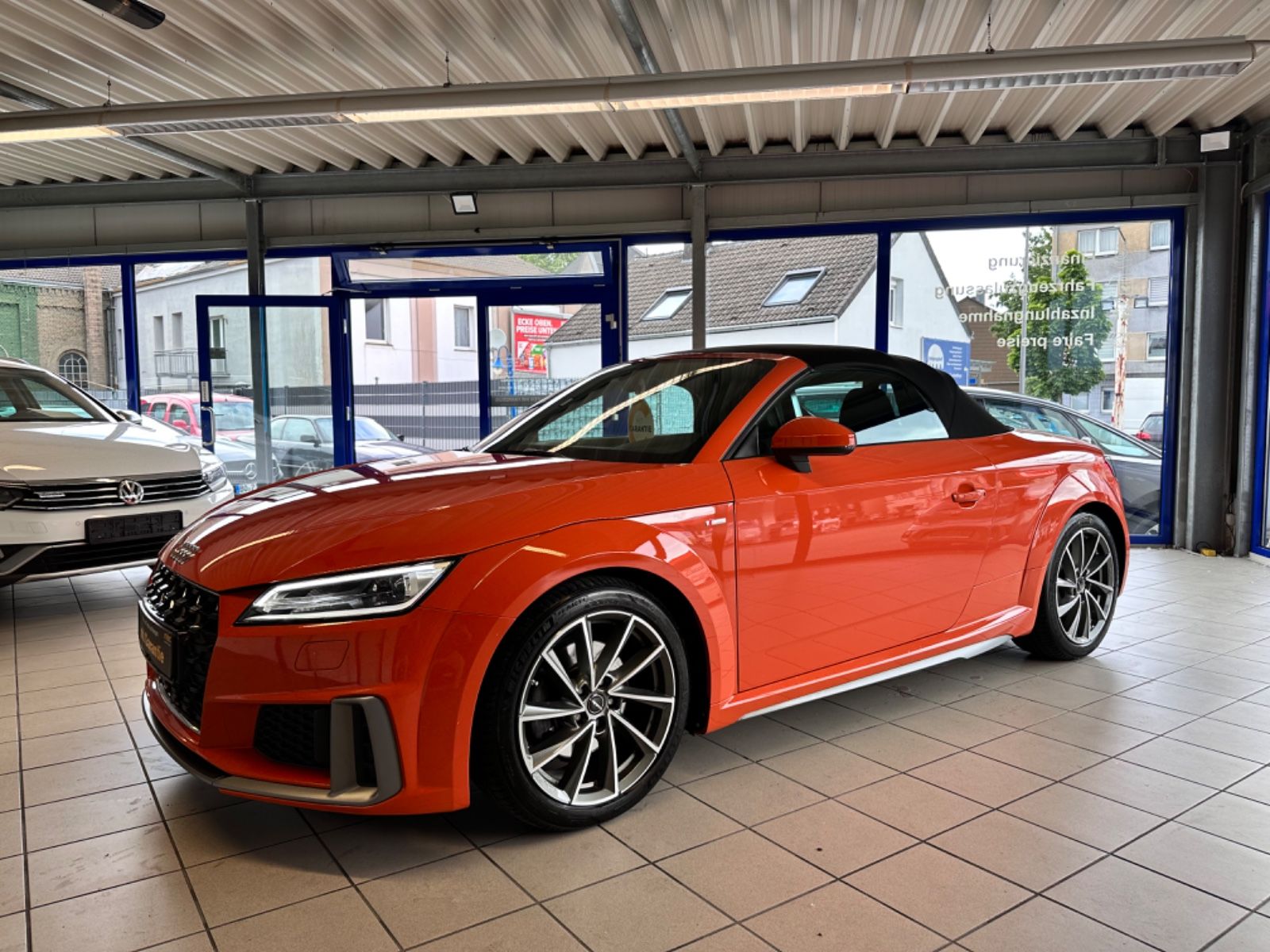 AUDI TT Roadster 40 TFSI / S - Line 3x / Alcantara /
