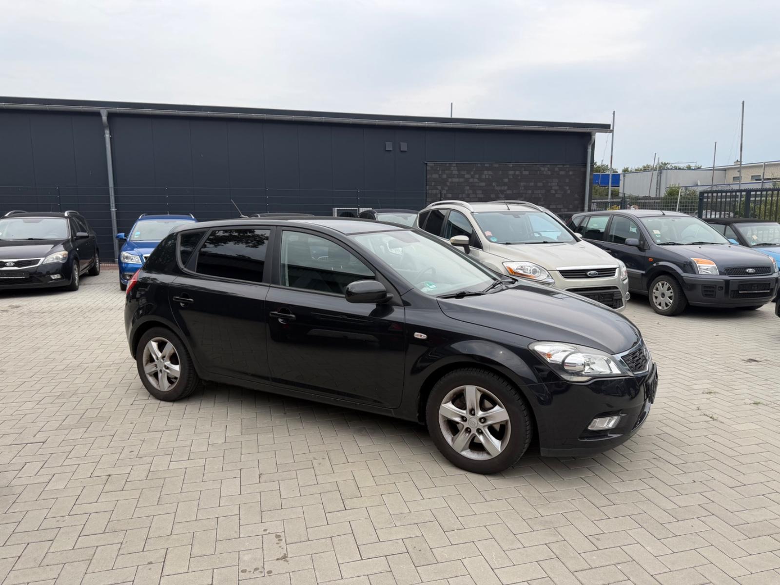 Kia ANDERE Ceed Vision 1.4