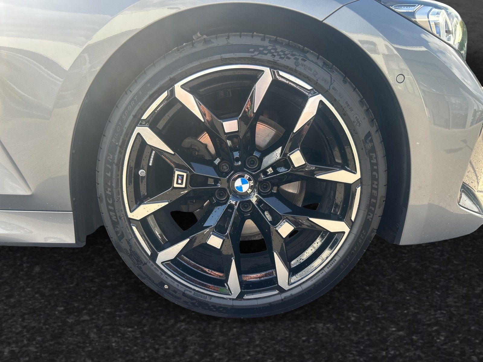 BMW 320 - Bild 4