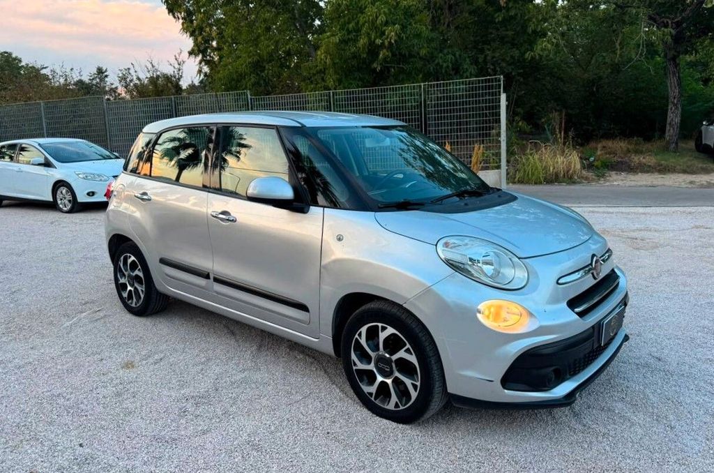 Image of Fiat 500L