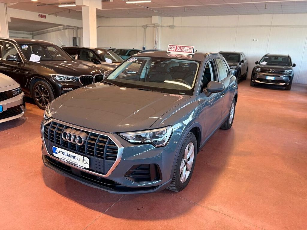 Image of Audi Q3