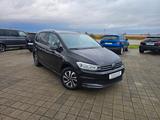 Volkswagen Touran  Active 7 SITZER LED ACC NAVI EURO 6d - VW Touran Gebrauchtwagen in Freiburg