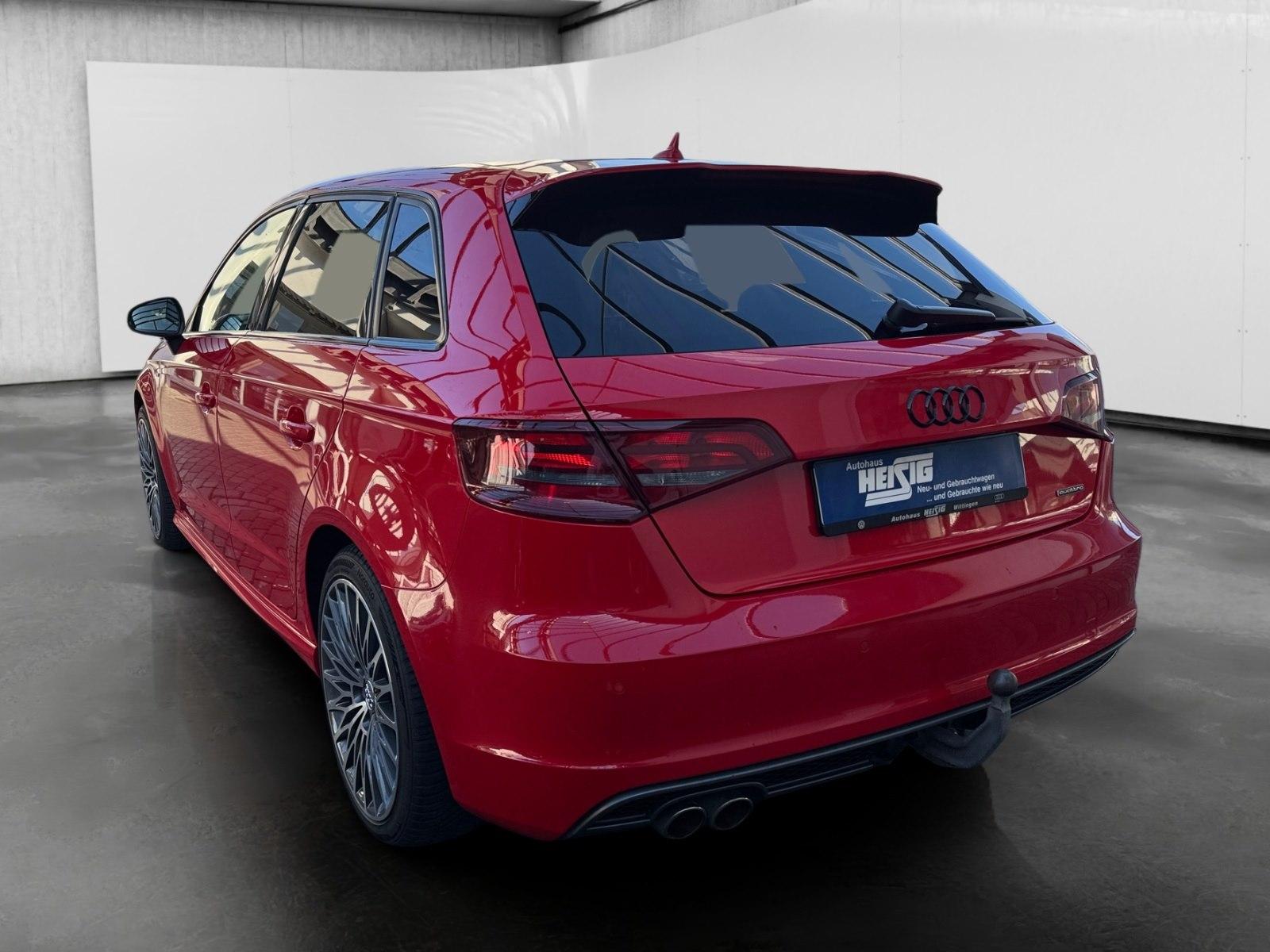 Audi A3 Sportback 2.0 TDI S-tronic S-Line quattro NAV