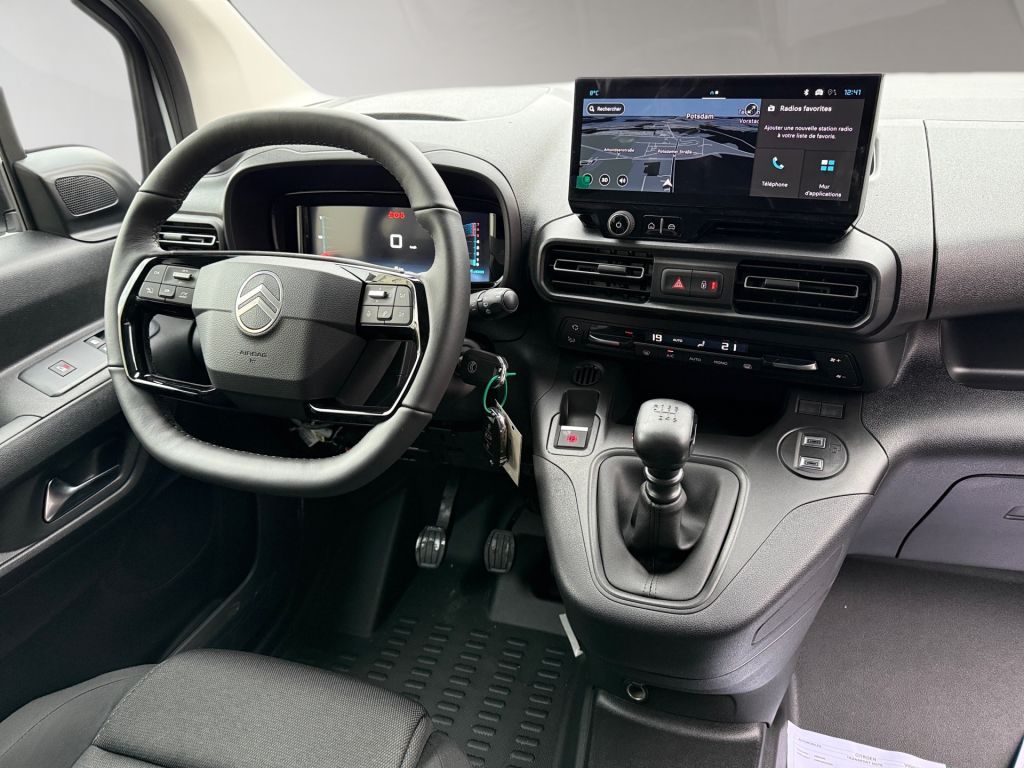 Fahrzeugabbildung Citroën Berlingo 1.5 Diesel 100 M XTR *Sofort verfügbar