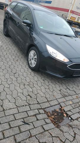 Ford Focus 1.0 Benzin