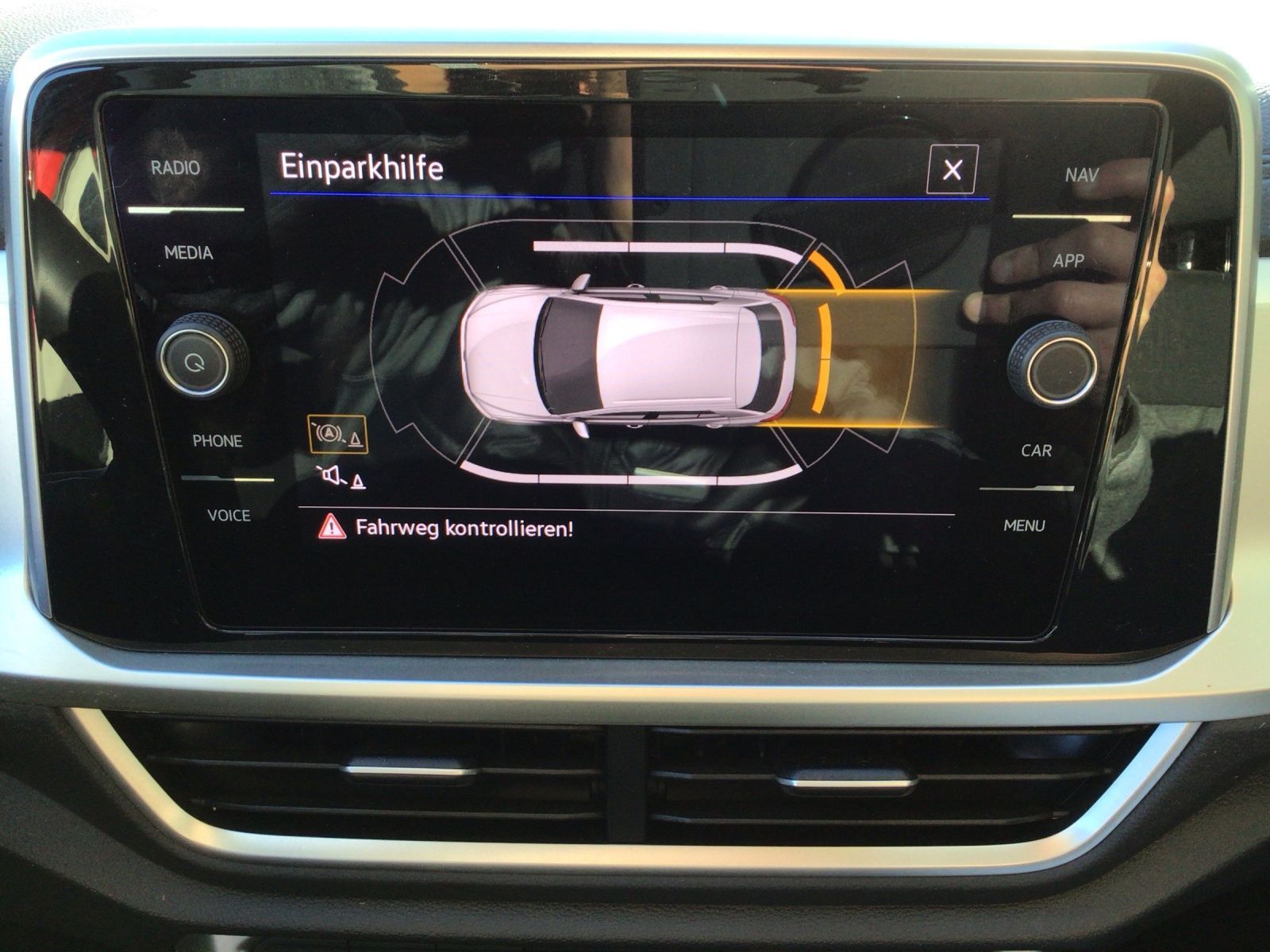 Volkswagen T-Roc - Bild 14