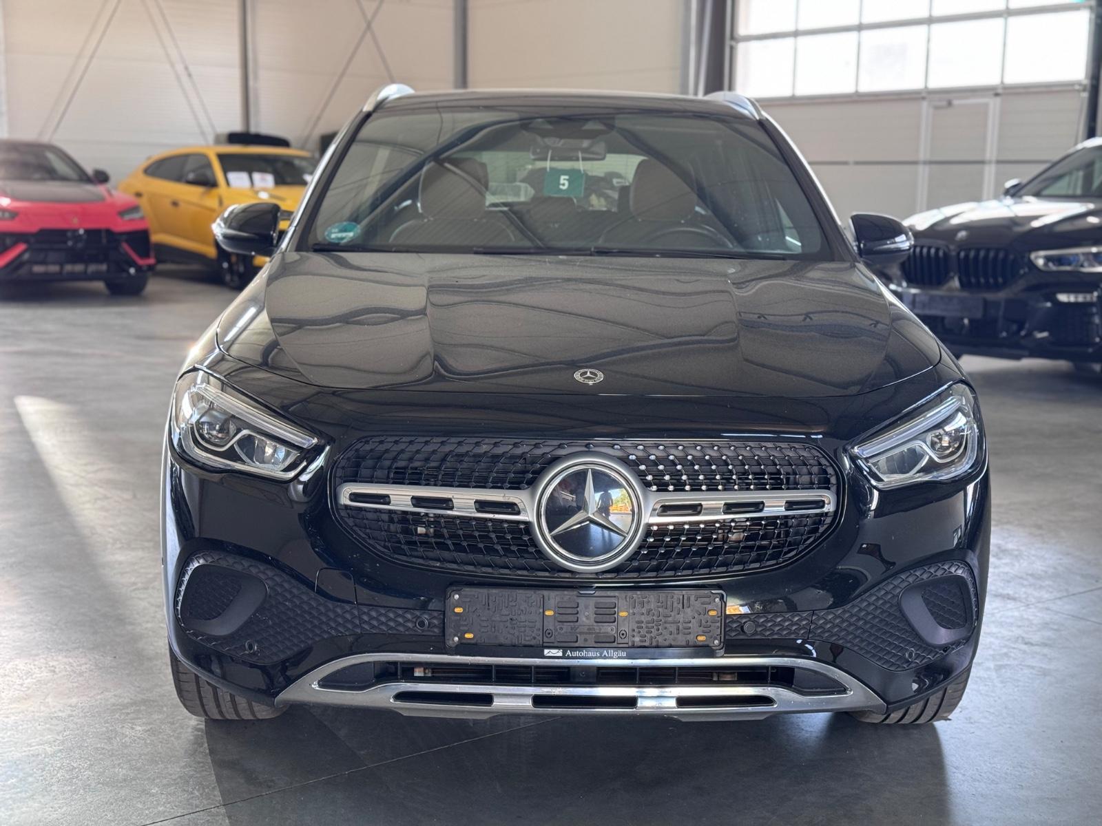 Mercedes-Benz GLA 180 AUTOM.*BUSINESS-PAKET*TOP-ZUSTAND*1HAND*