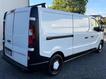 Opel Vivaro - 12