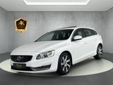 Volvo V60 D4*Momentum*GSD*NAVI*R.KAM*2.HAND*8-FACH* - Volvo V60 aus 2014