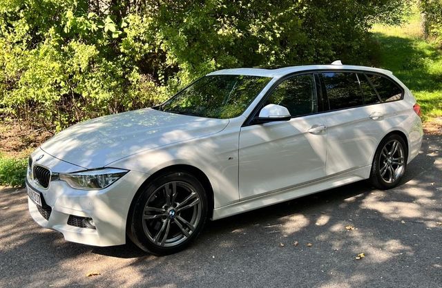 BMW BMW M-Sport 330d xDrive Touring, shadow,AH...