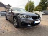 BMW M235i Coupé - Topzustand - Sommerfahrzeug - graue BMW M235