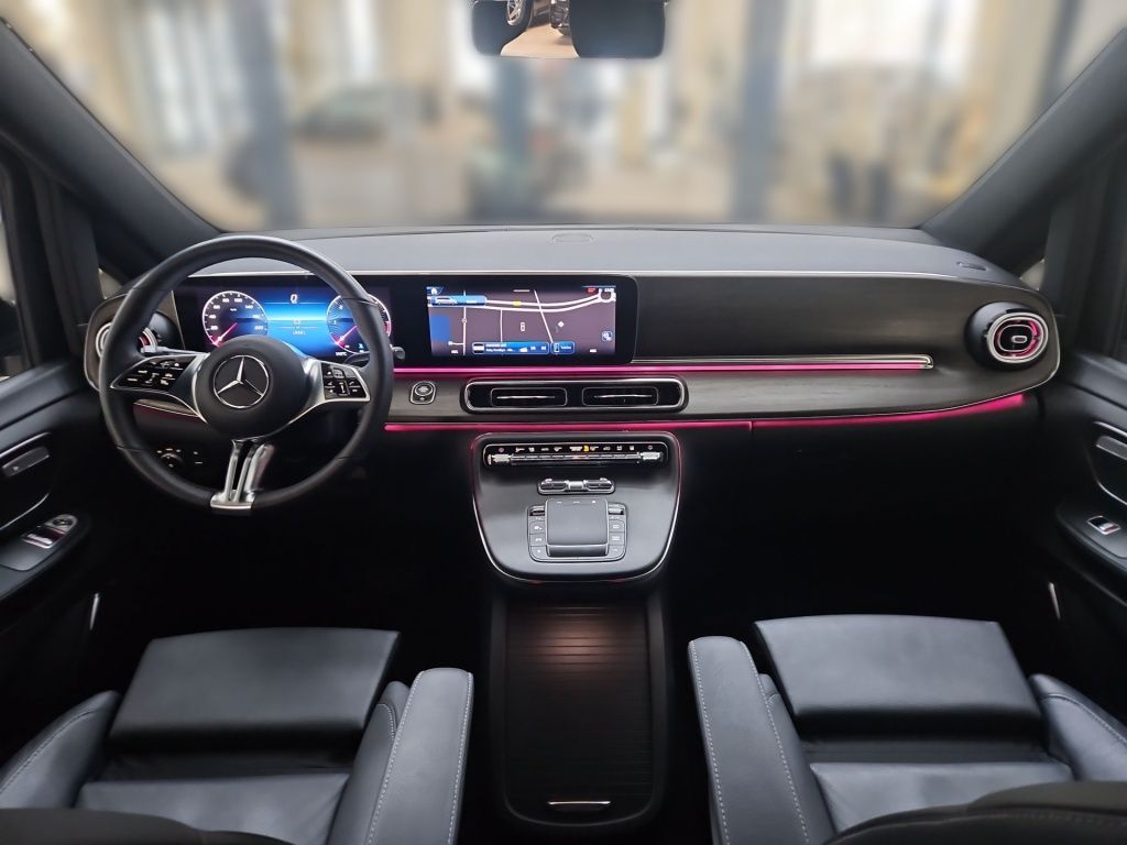 Fahrzeugabbildung Mercedes-Benz V 300 AVG lang 7 Sitze STHZ DISTRONIC AHK SOUND